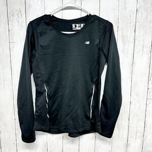 New Balance Top Women Size Small Long Sleeve Black Base Layer Thermal Athletic